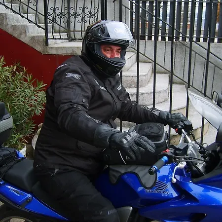 호스텔 Smestaj - Sobe Marvel Ni