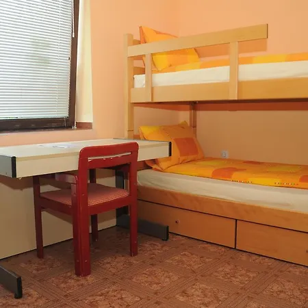 Hostel Smestaj - Sobe Marvel *