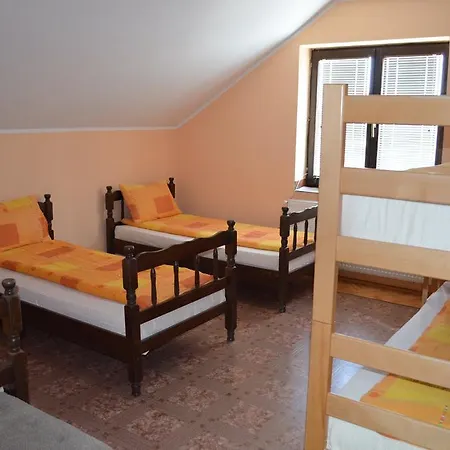 Smestaj - Sobe Marvel Hostel *