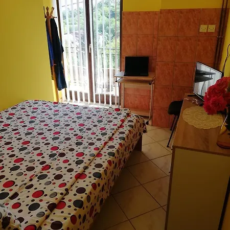 Hostel Smestaj - Sobe Marvel Ni