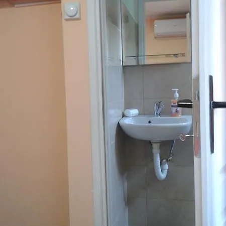 Smestaj - Sobe Marvel Hostel *