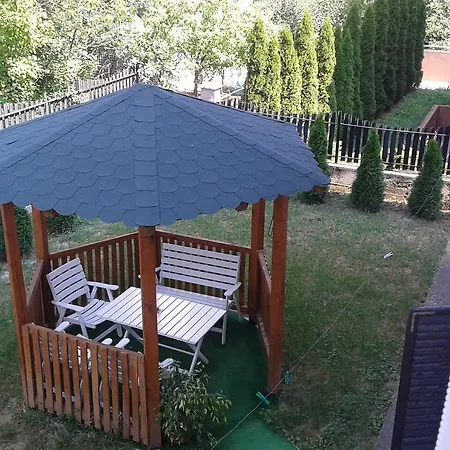 Hostel Smestaj - Sobe Marvel